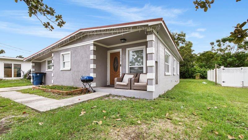 Single Family Residence in PANAMA CITY, FL - Daniel Dourado