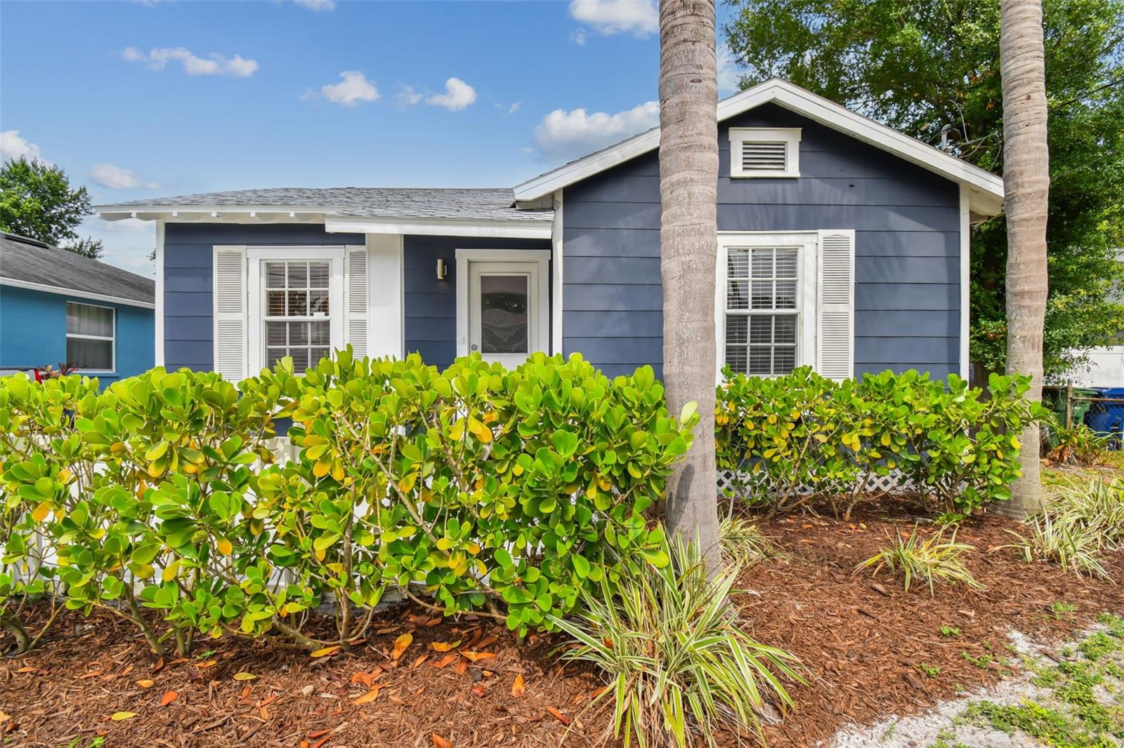 Single Family Residence in TAMPA, FL - Daniel Dourado