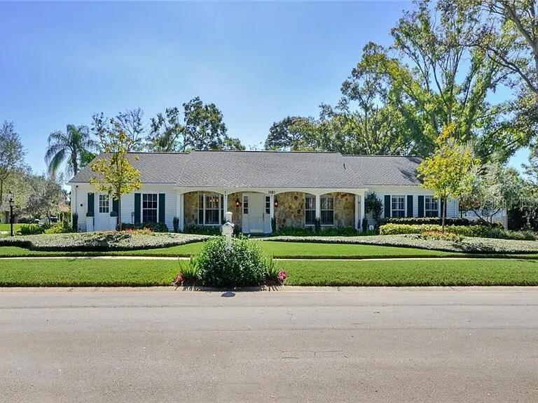 Single Family Residence em CLEARWATER, FL - Daniel Dourado