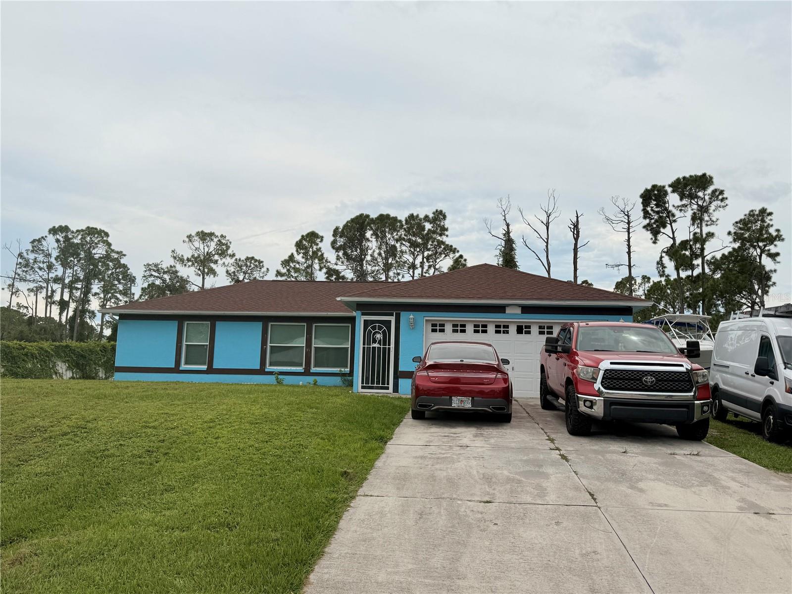 Single Family Residence in NORTH PORT, FL - Daniel Dourado