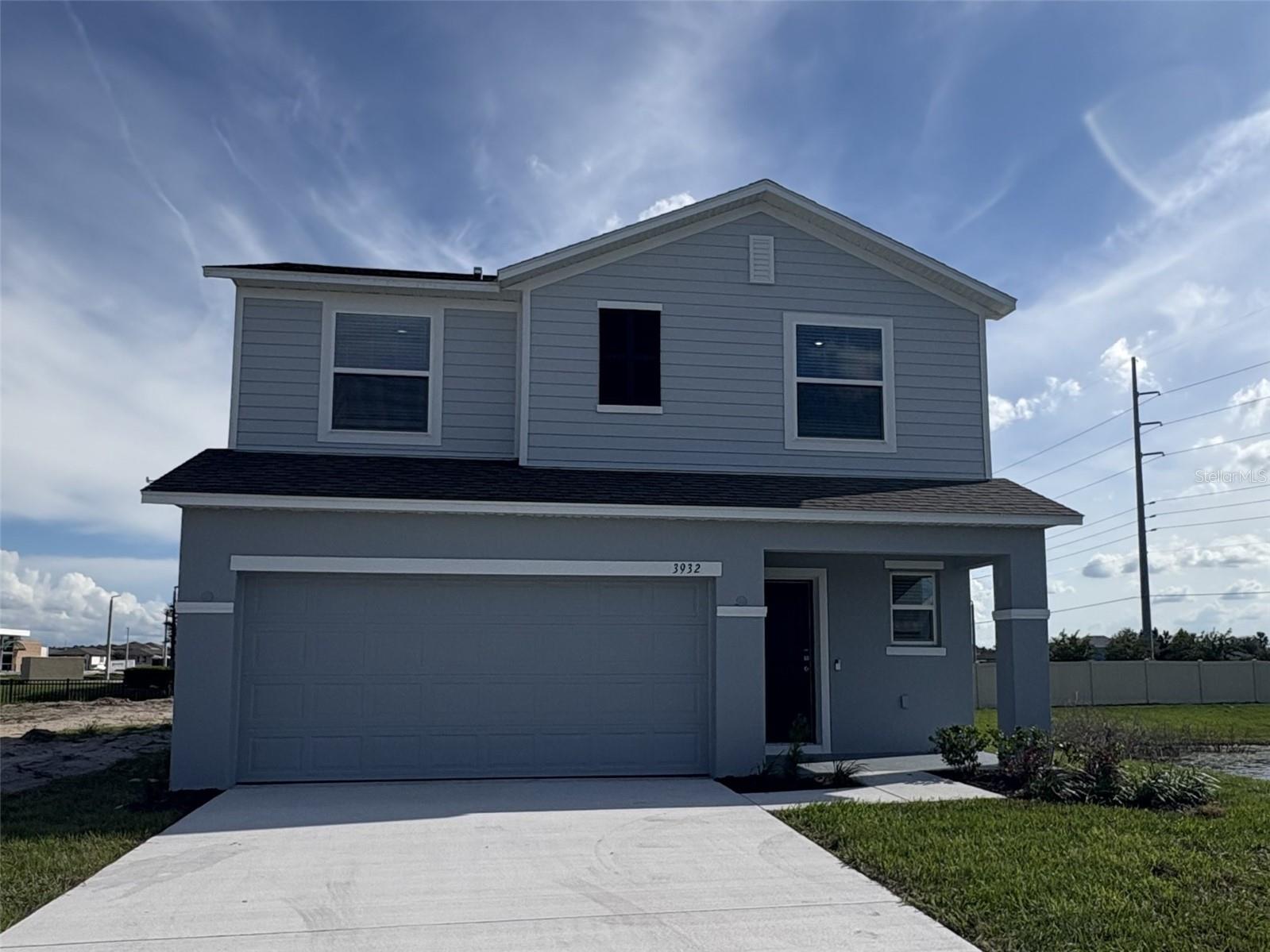 Single Family Residence in POINCIANA, FL - Daniel Dourado