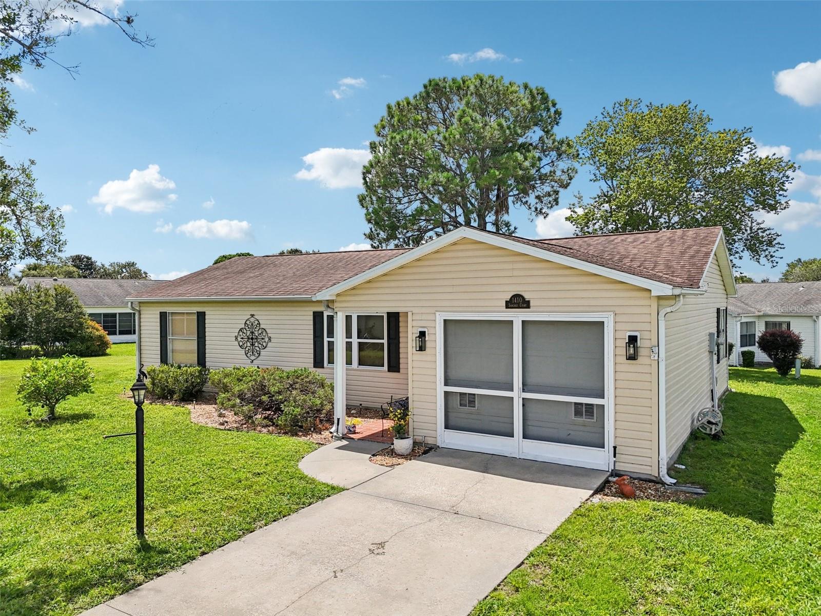 Single Family Residence em THE VILLAGES, FL - Daniel Dourado