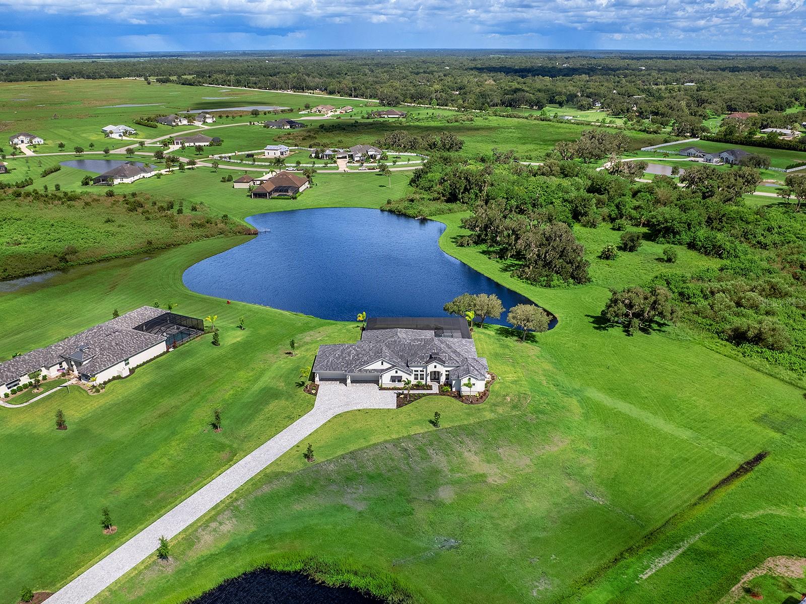 Single Family Residence em SARASOTA, FL - Daniel Dourado