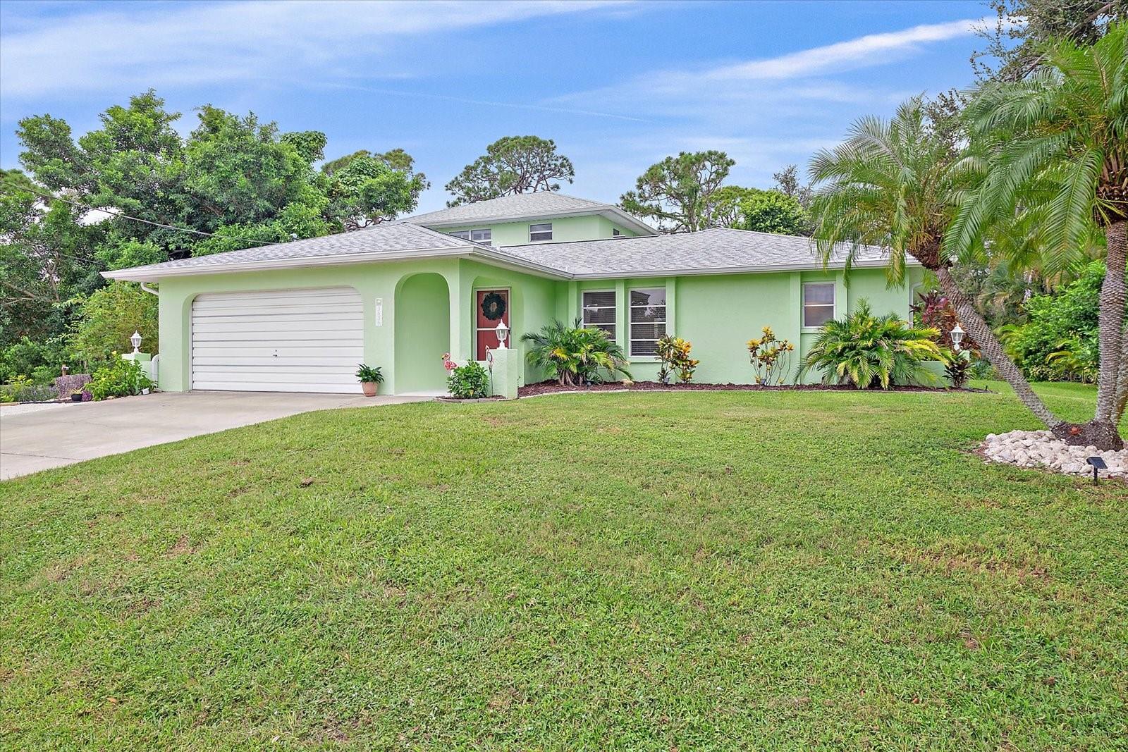 Single Family Residence in VENICE, FL - Daniel Dourado