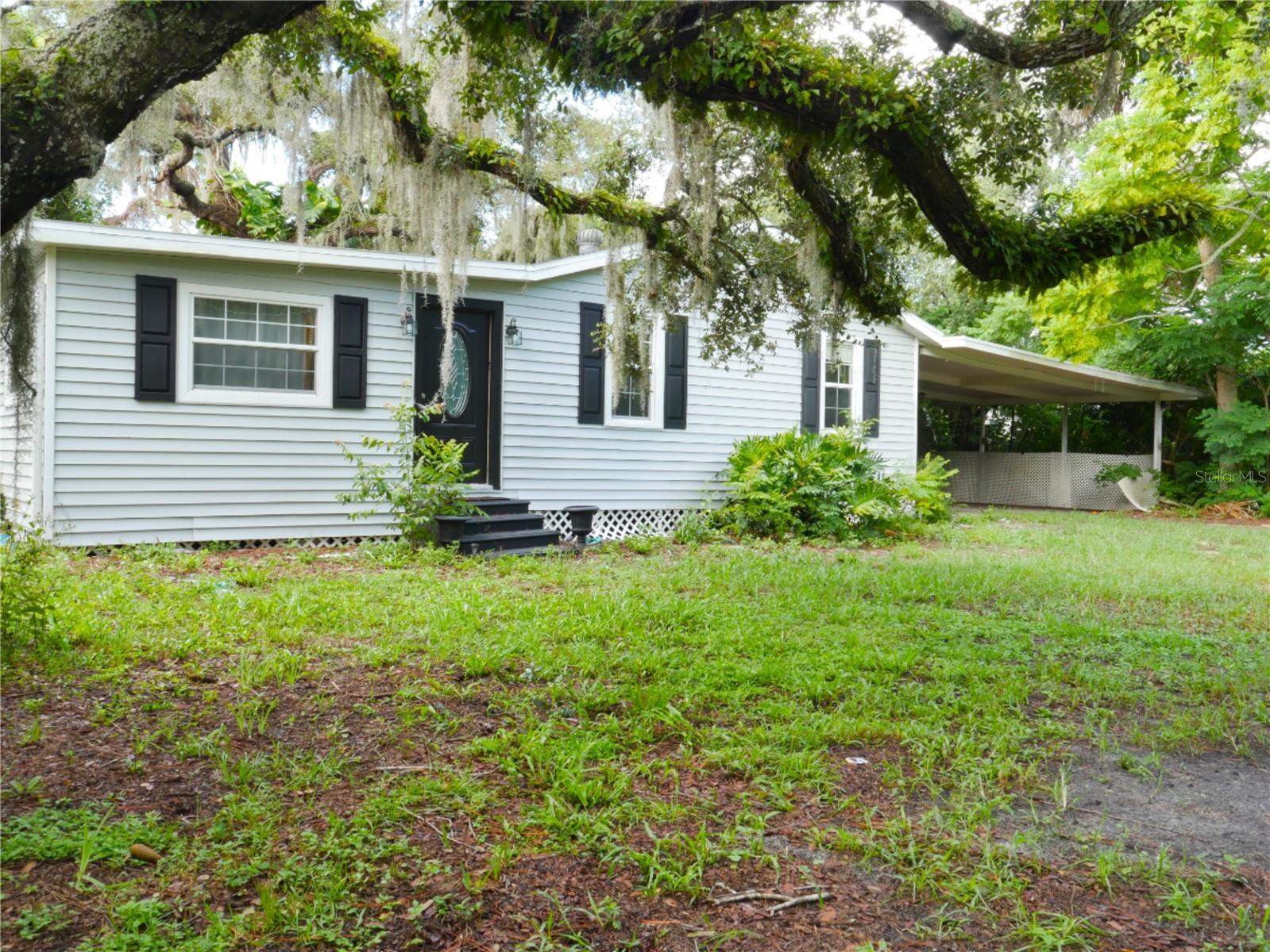 Single Family Residence em PORT ORANGE, FL - Daniel Dourado