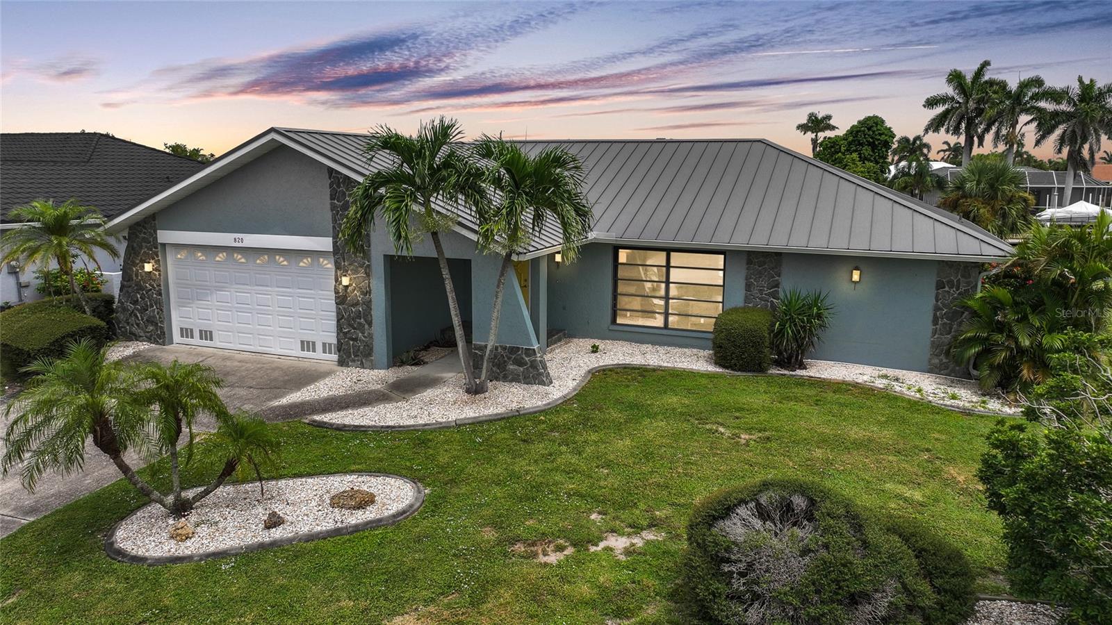 Single Family Residence em PUNTA GORDA, FL - Daniel Dourado