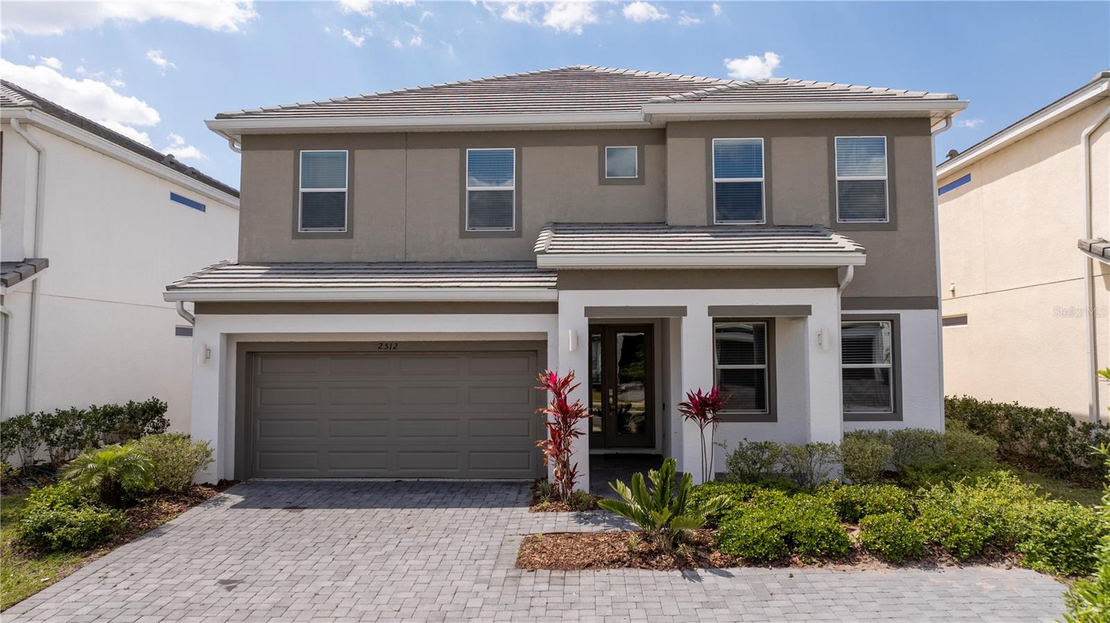 Single Family Residence em KISSIMMEE, FL - Daniel Dourado