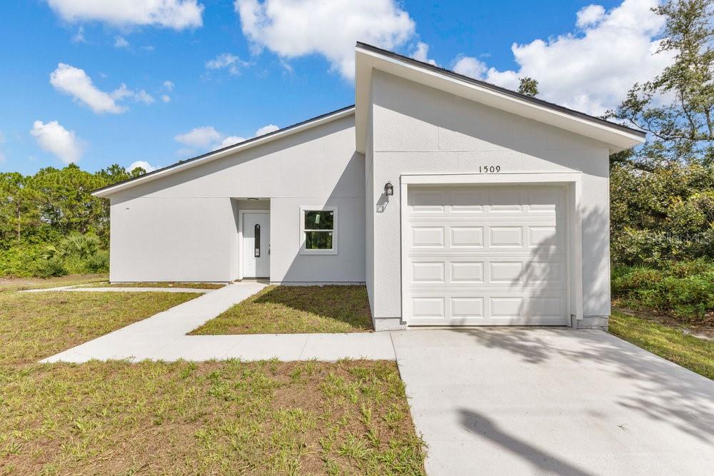 Single Family Residence em KISSIMMEE, FL - Daniel Dourado