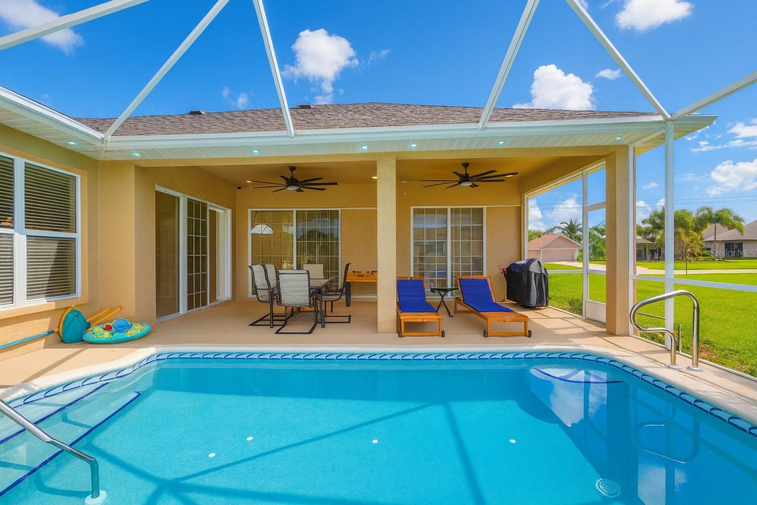 Single Family Residence in CAPE CORAL, FL - Daniel Dourado