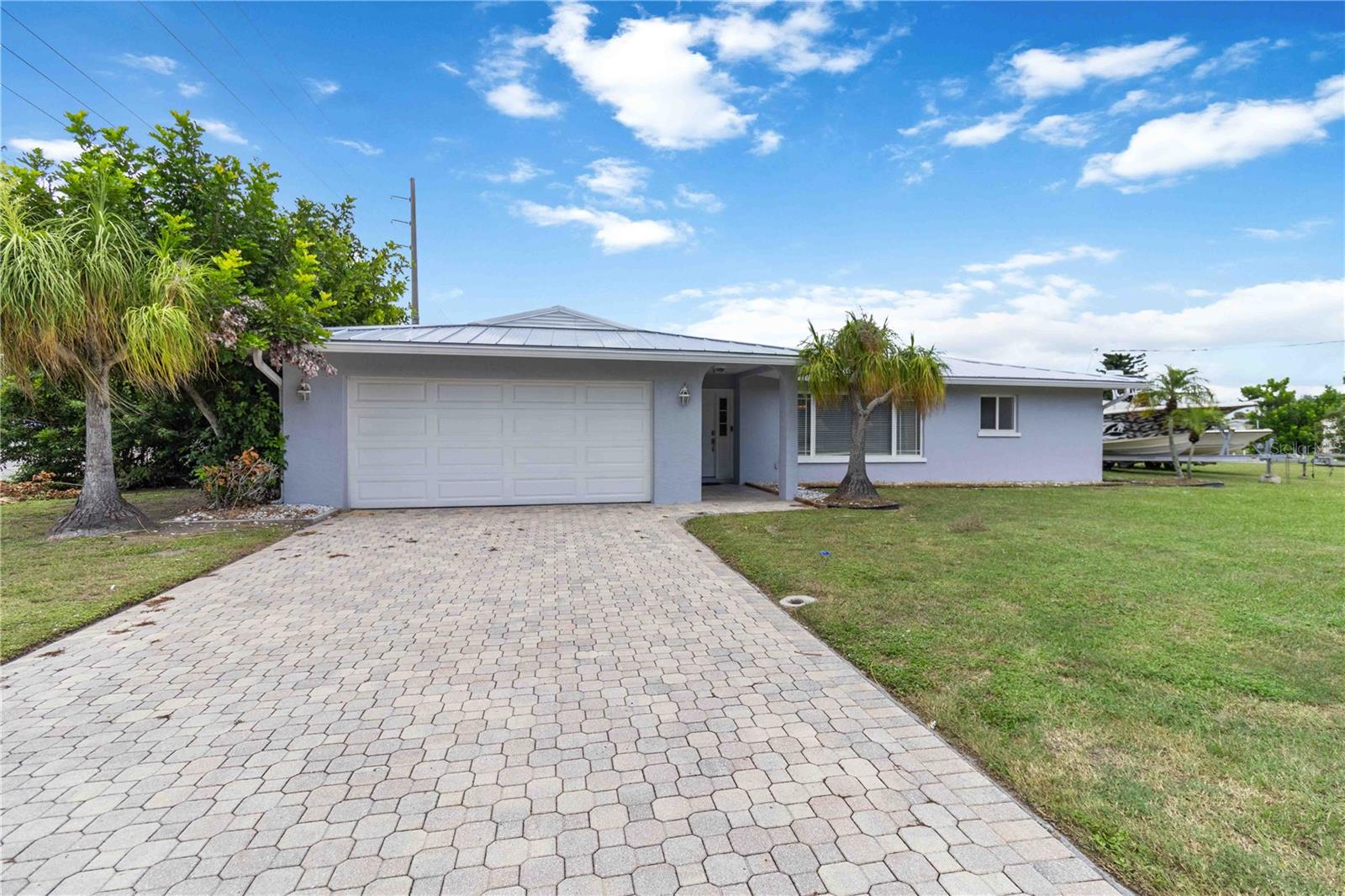 Single Family Residence em ENGLEWOOD, FL - Daniel Dourado