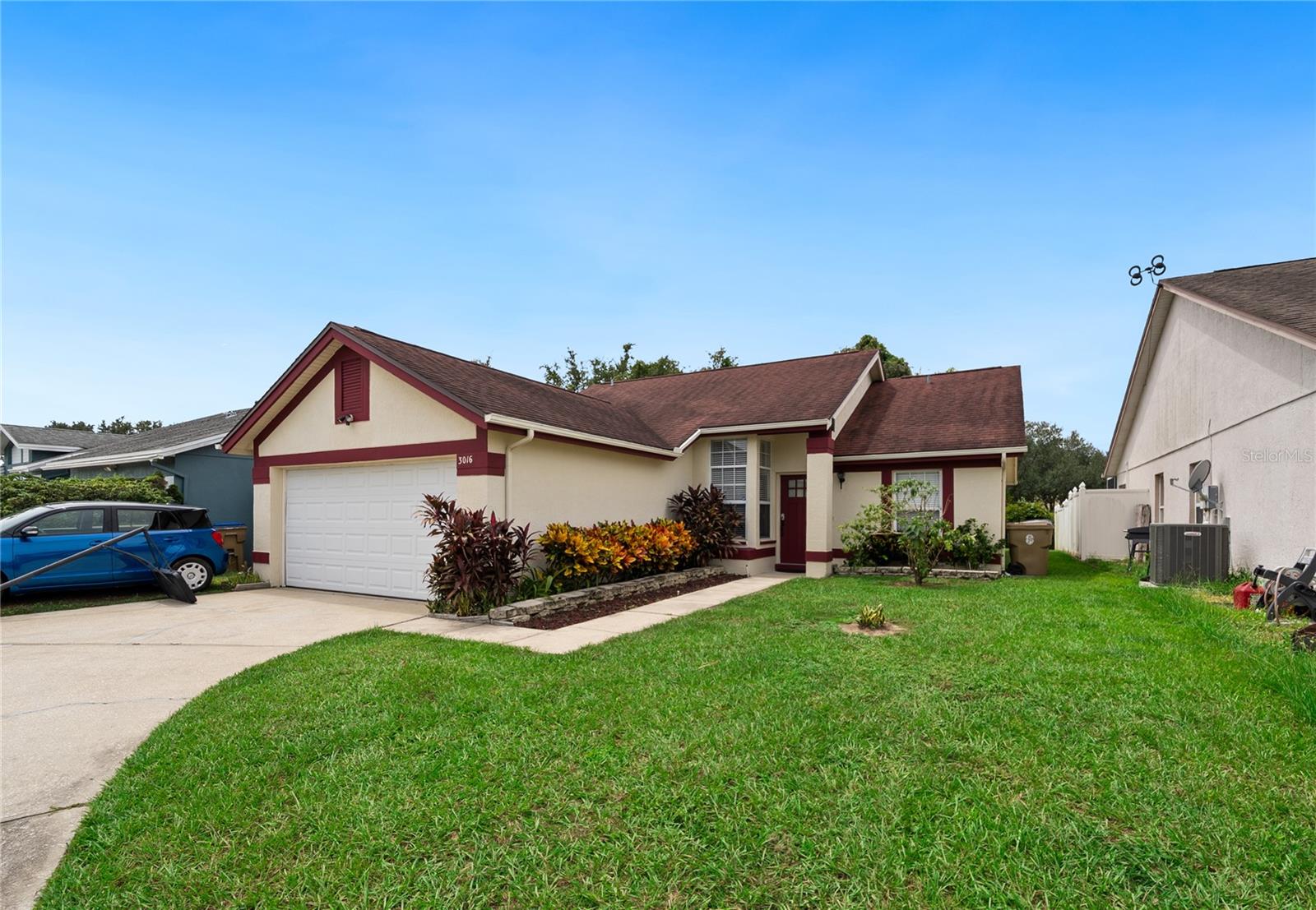 Single Family Residence em KISSIMMEE, FL - Daniel Dourado