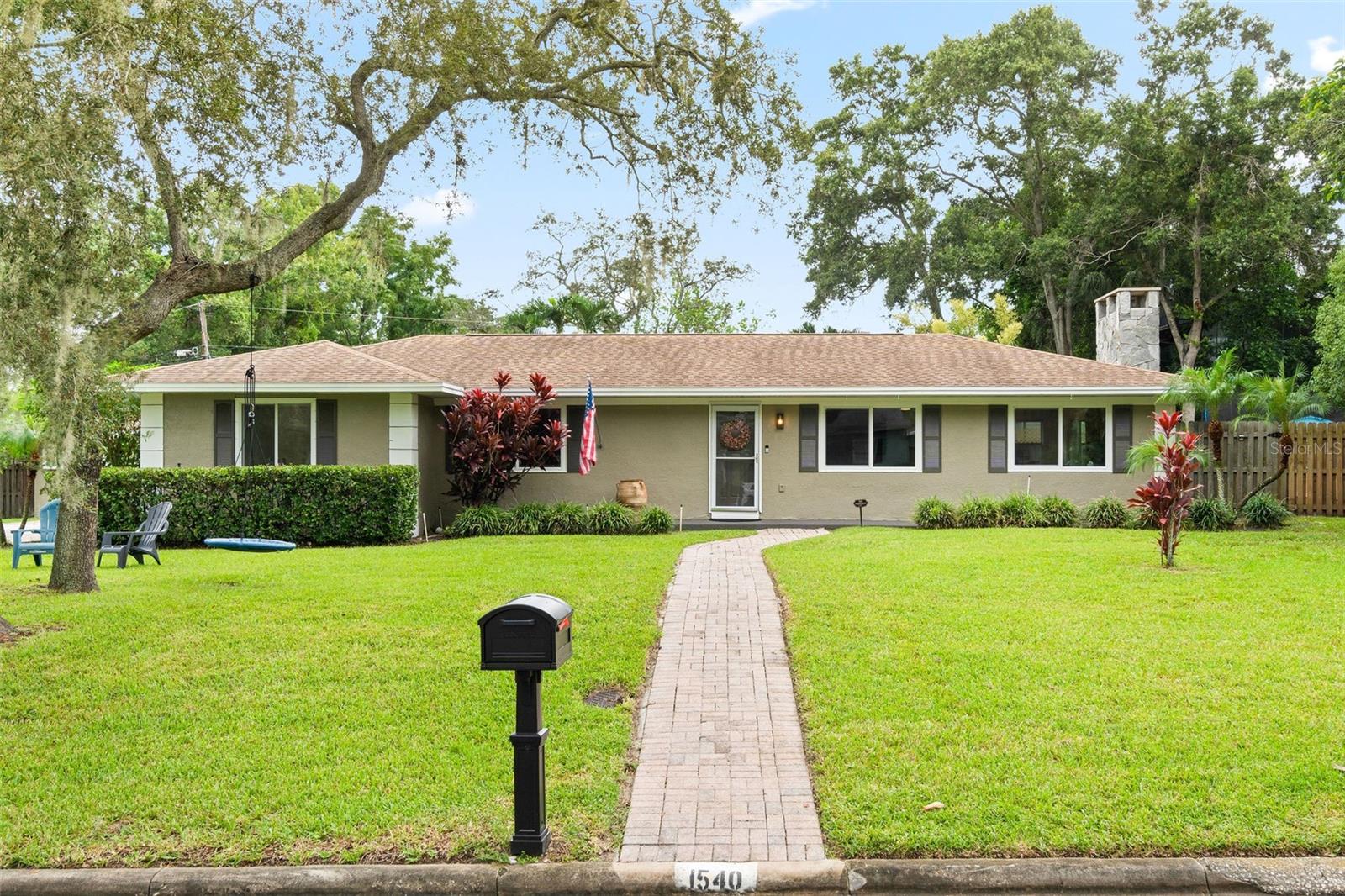 Single Family Residence em CLEARWATER, FL - Daniel Dourado