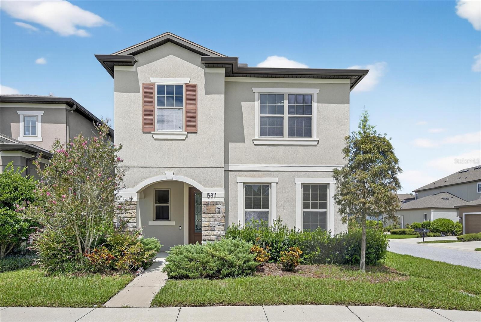 Single Family Residence in LITHIA, FL - Daniel Dourado