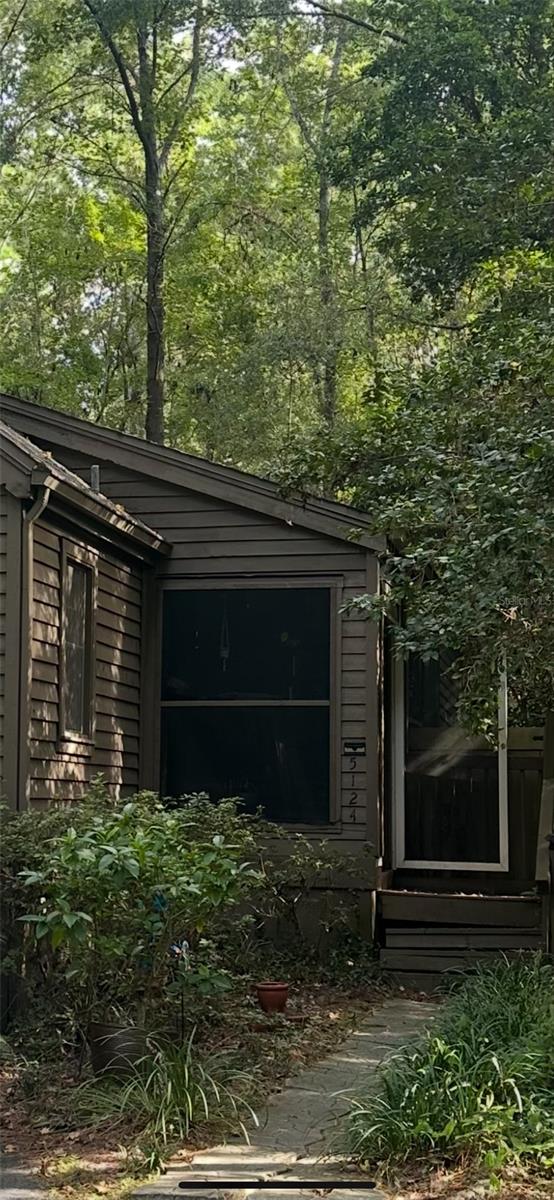 Single Family Residence in GAINESVILLE, FL - Daniel Dourado