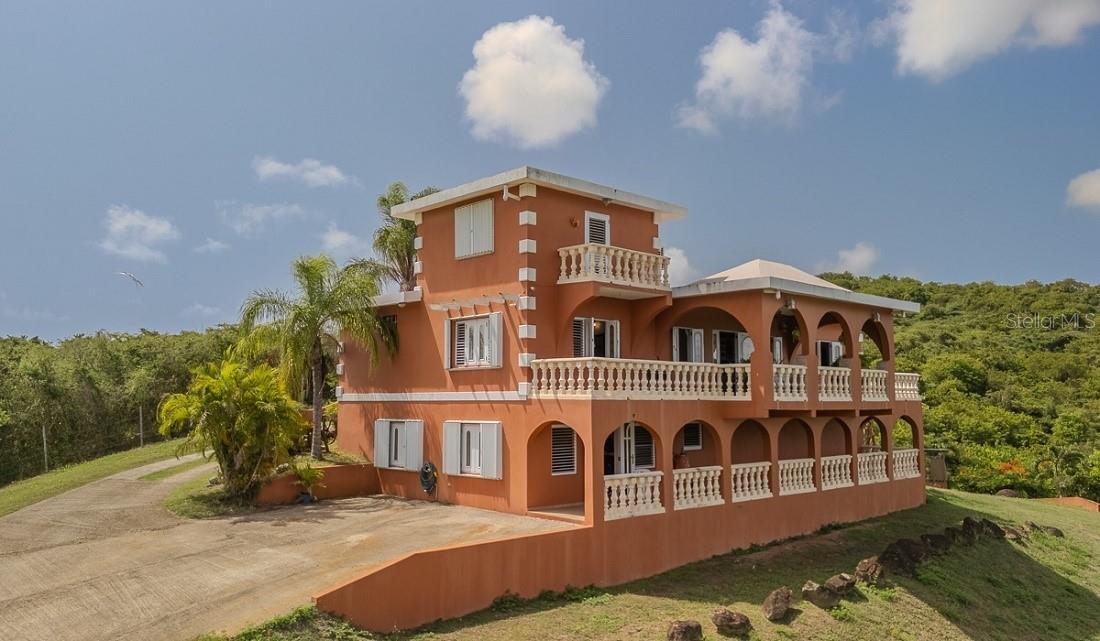 Single Family Residence in VIEQUES, PR - Daniel Dourado