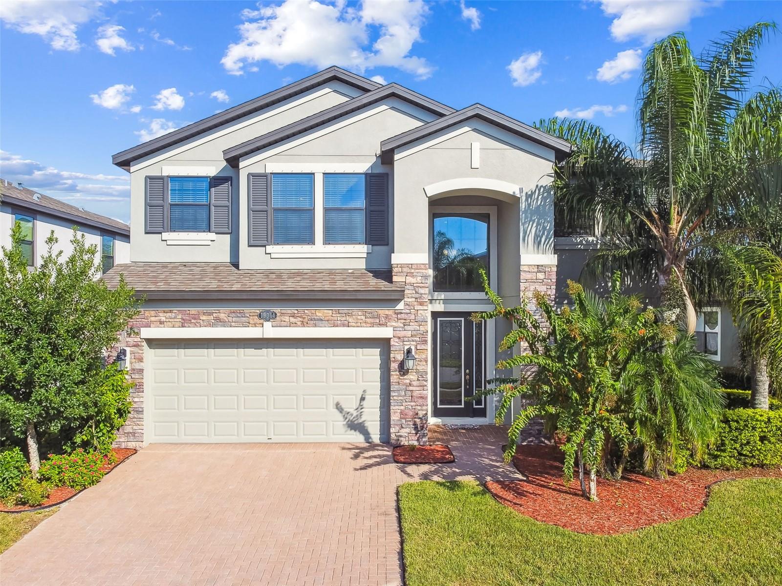 Single Family Residence em LUTZ, FL - Daniel Dourado