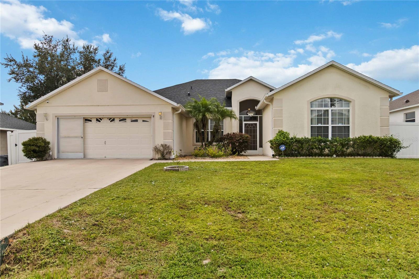 Single Family Residence em KISSIMMEE, FL - Daniel Dourado