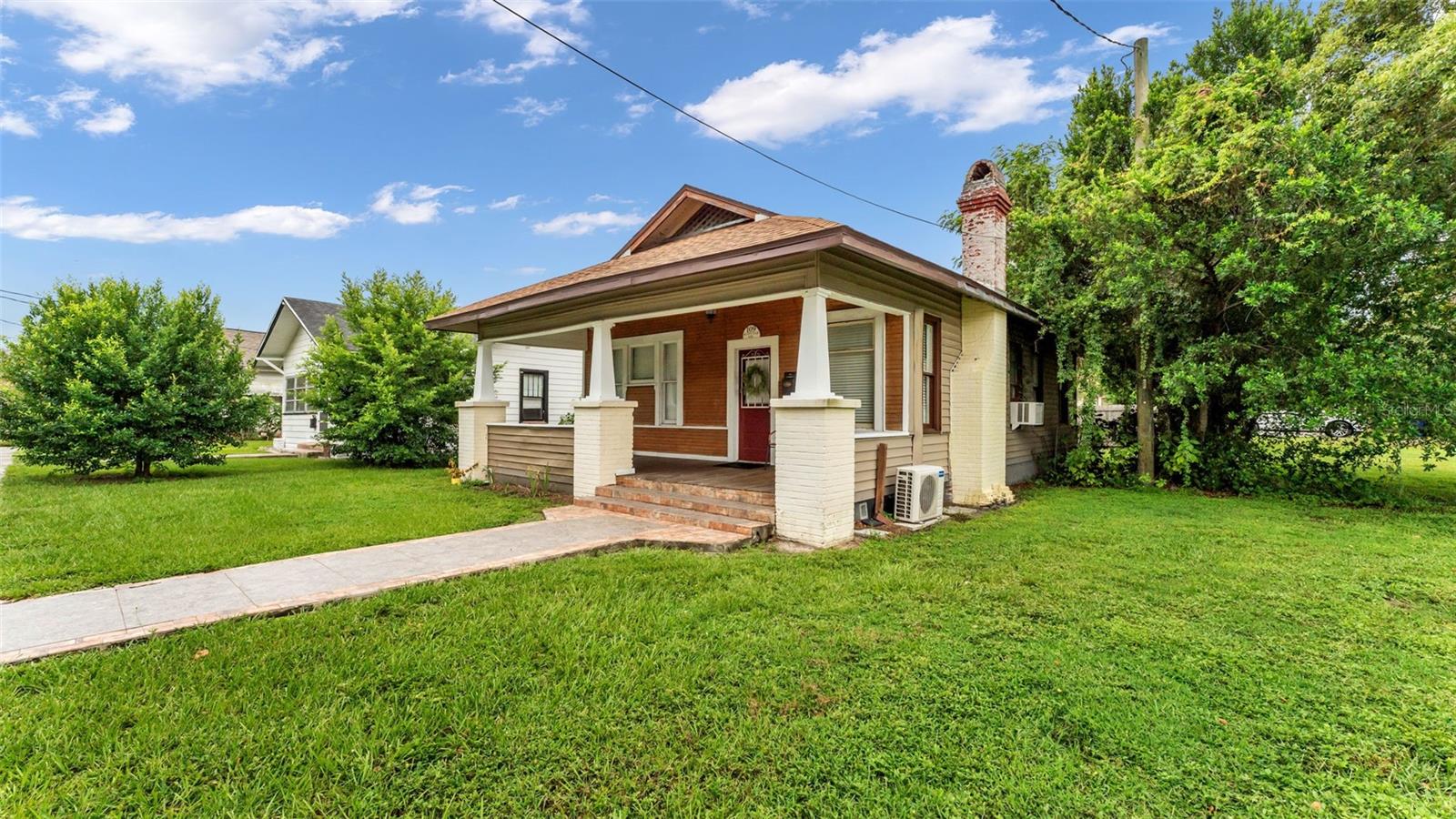 Single Family Residence in LAKELAND, FL - Daniel Dourado
