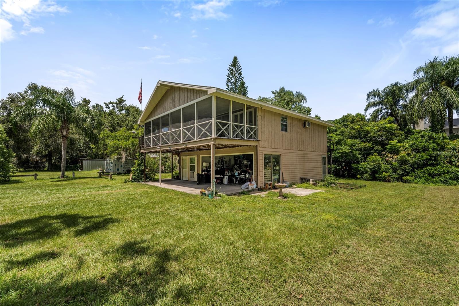 Single Family Residence em LUTZ, FL - Daniel Dourado