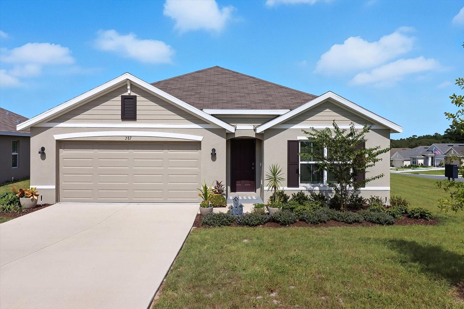 Single Family Residence in BEVERLY HILLS, FL - Daniel Dourado