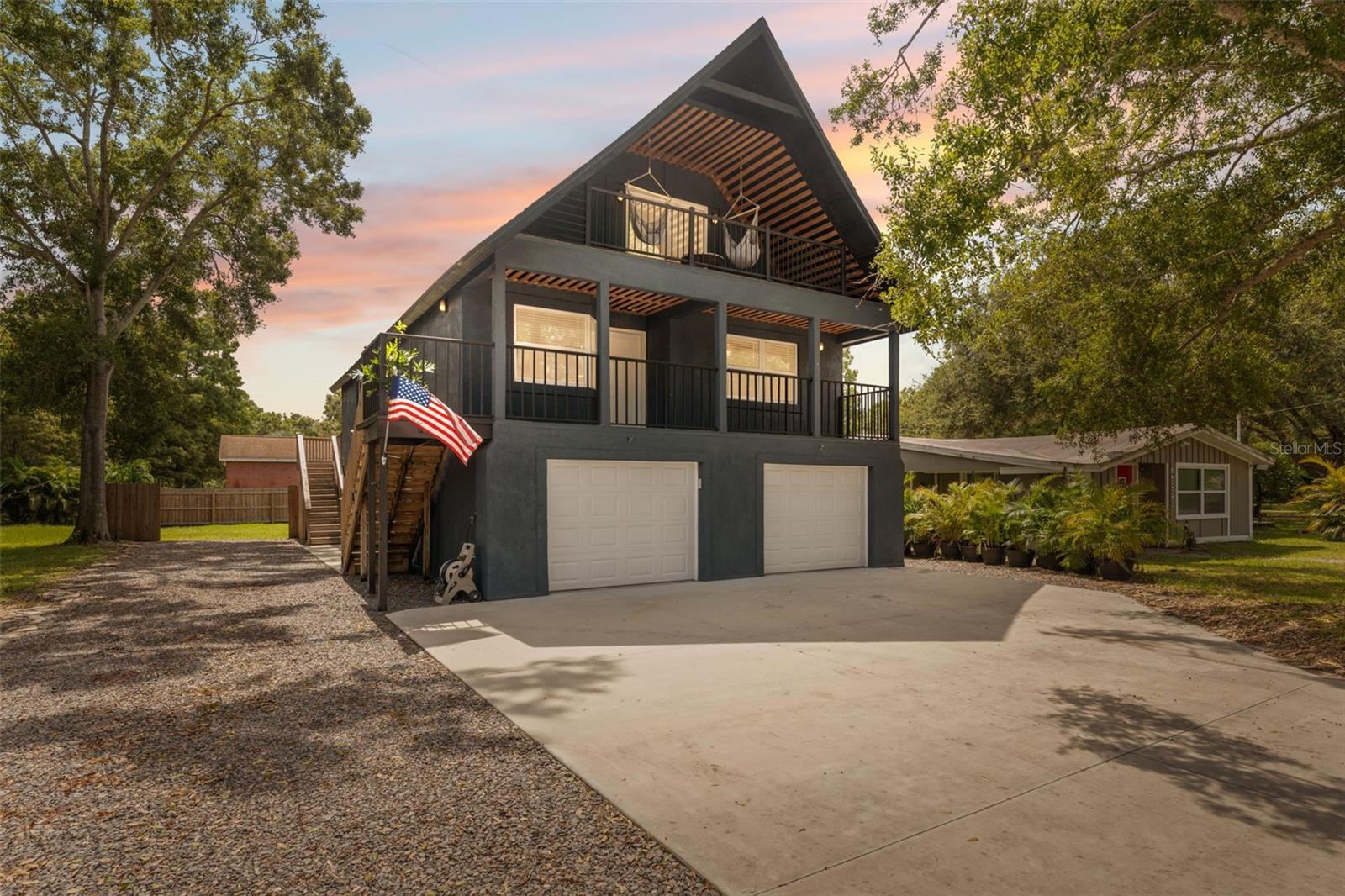 Single Family Residence em CLEARWATER, FL - Daniel Dourado