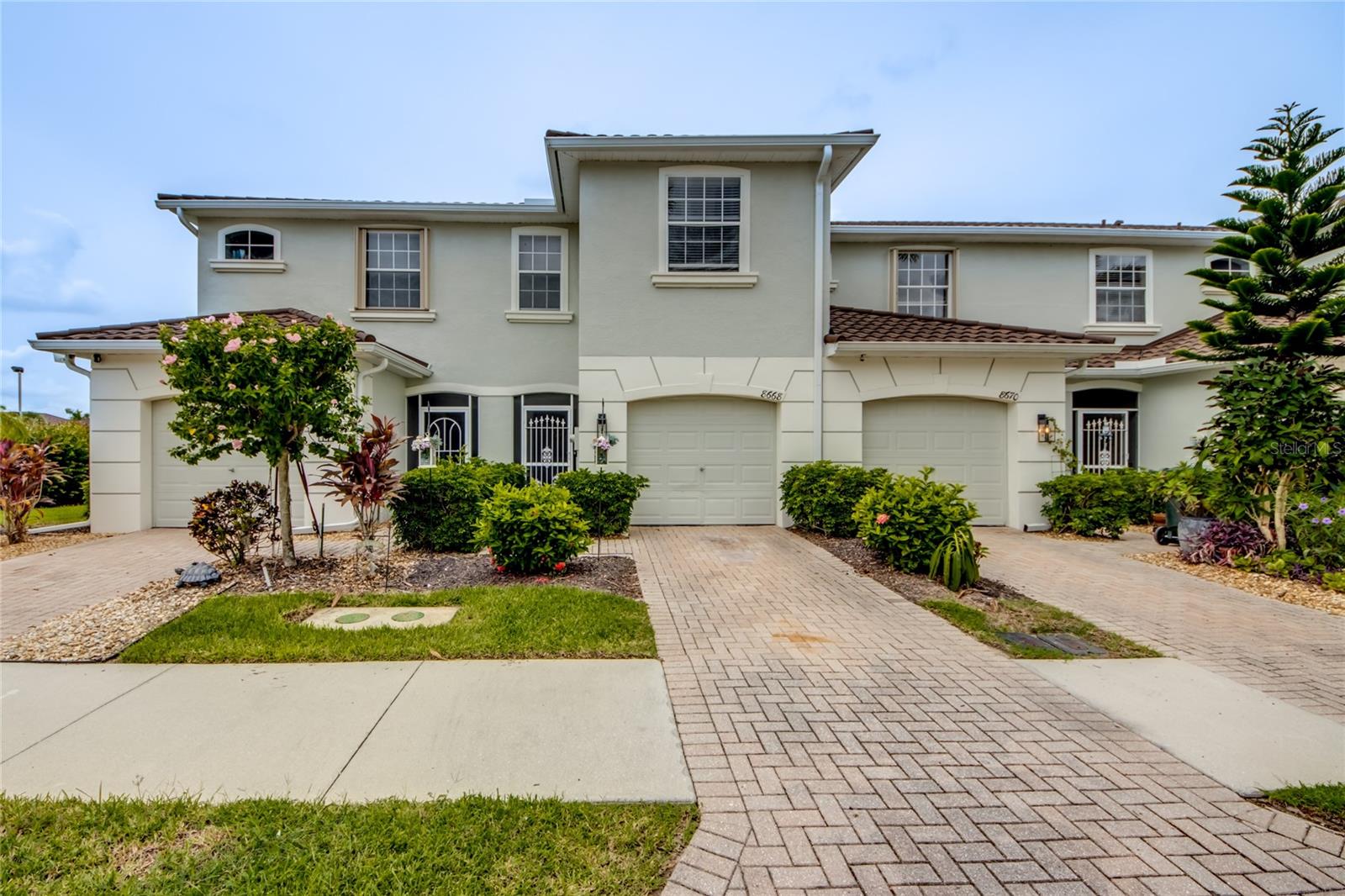 Townhouse in LEHIGH ACRES, FL - Daniel Dourado