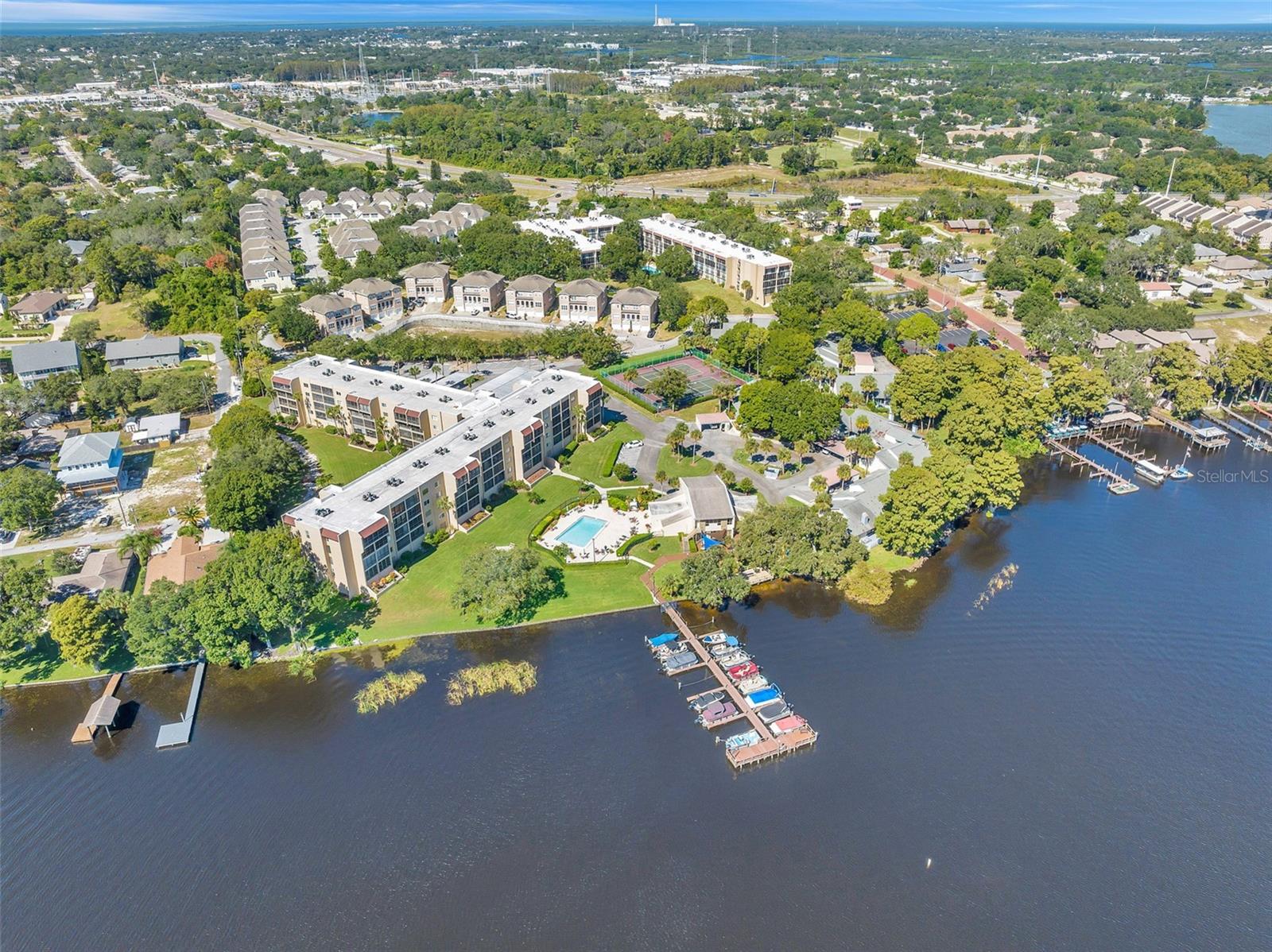 Condominium em TARPON SPRINGS, FL - Daniel Dourado