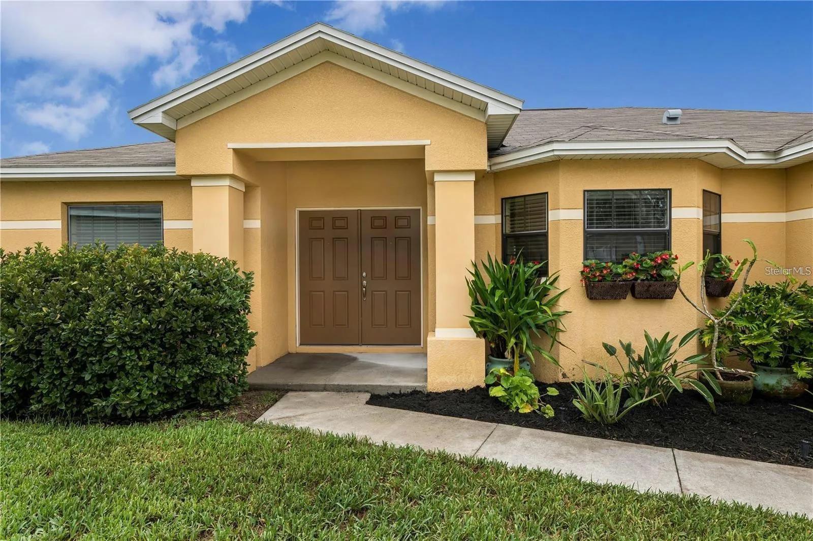 Single Family Residence in HAINES CITY, FL - Daniel Dourado