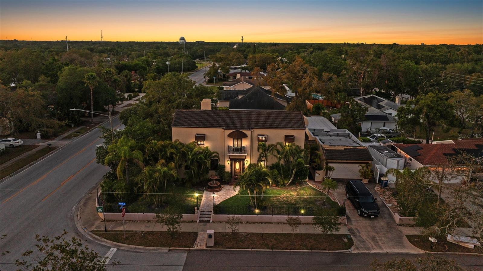 Single Family Residence em CLEARWATER, FL - Daniel Dourado