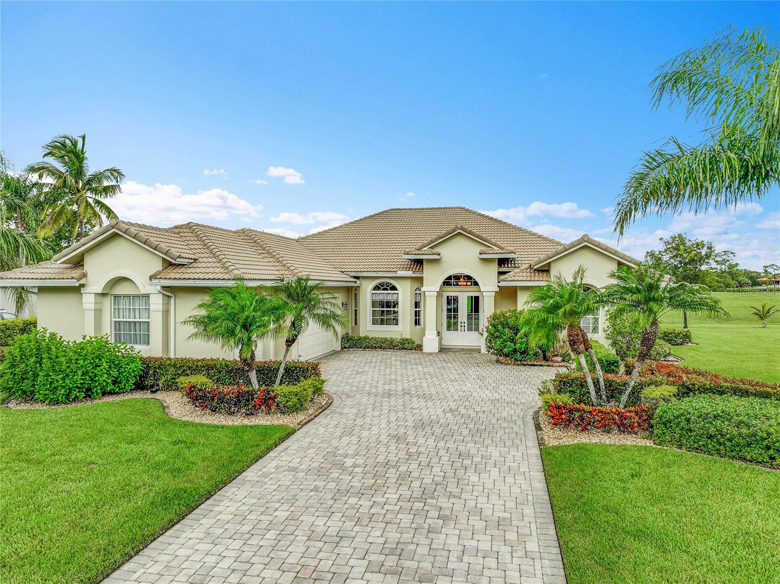 Single Family Residence em FORT PIERCE, FL - Daniel Dourado
