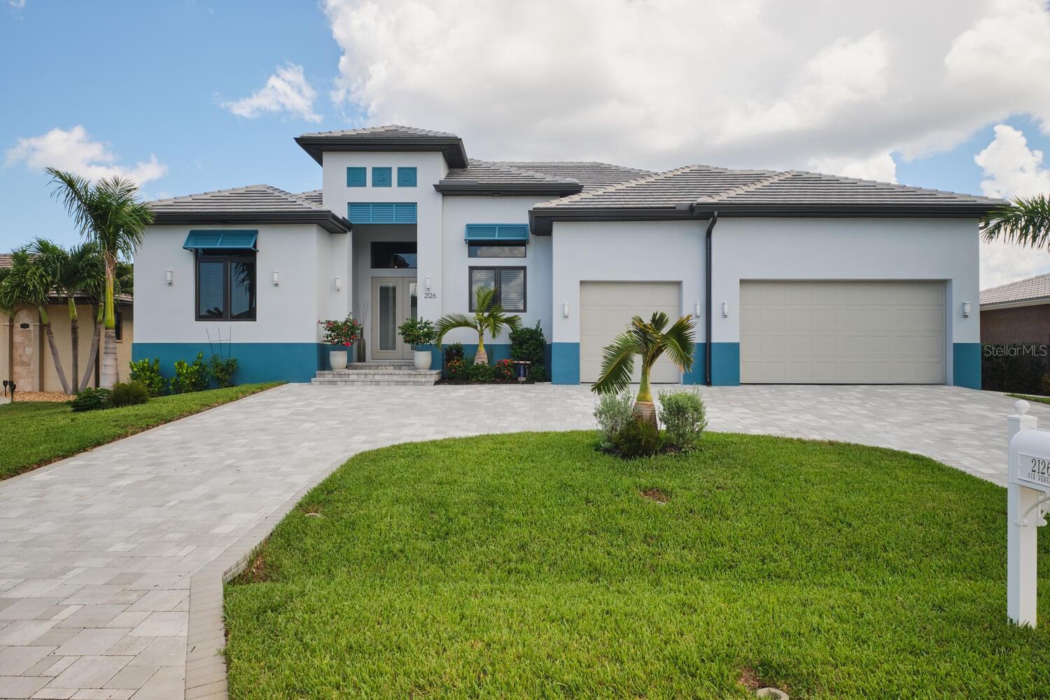 Single Family Residence em PUNTA GORDA, FL - Daniel Dourado