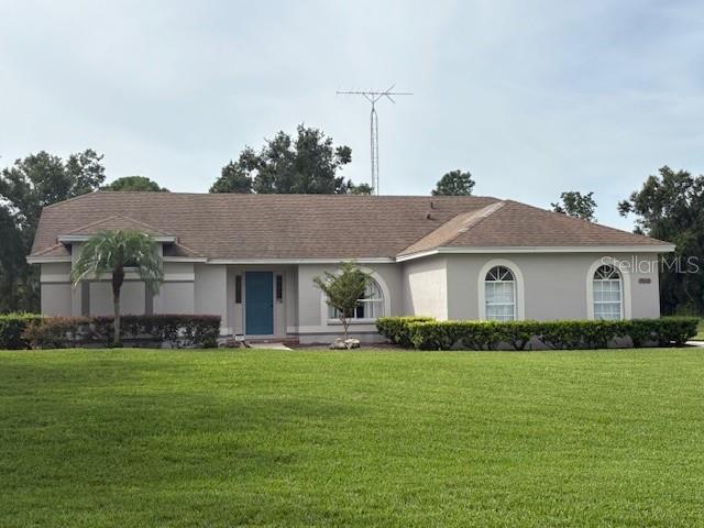 Single Family Residence in LAKE WALES, FL - Daniel Dourado