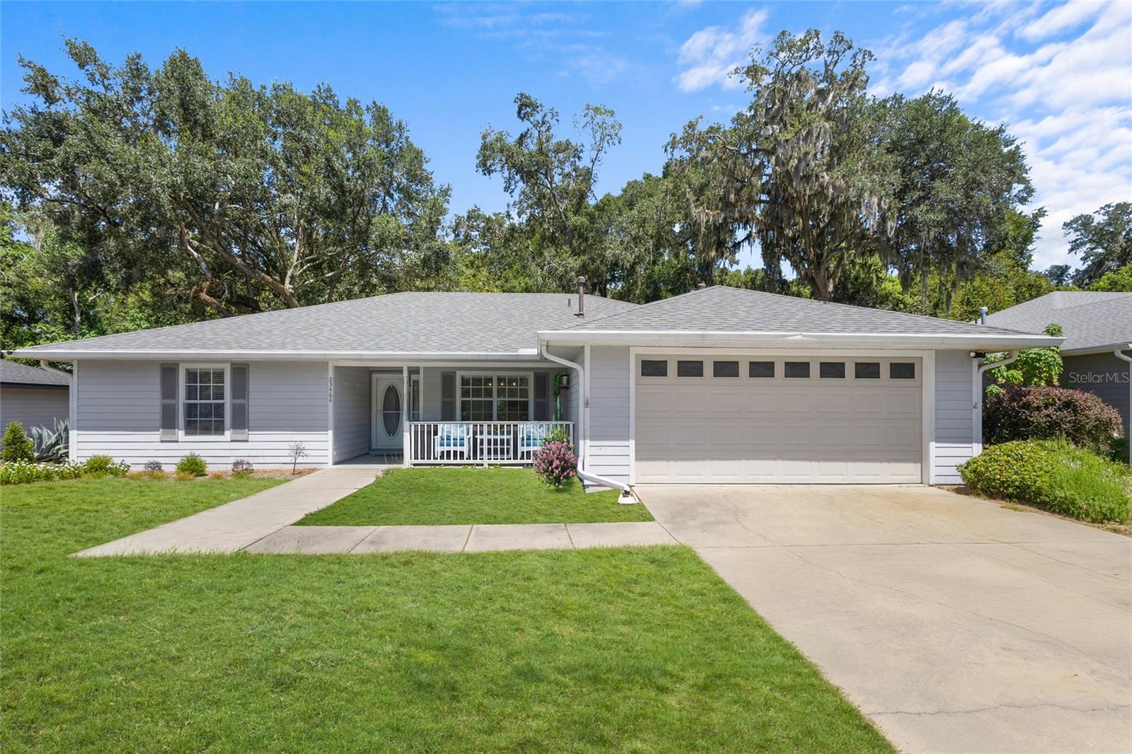 Single Family Residence em NEWBERRY, FL - Daniel Dourado