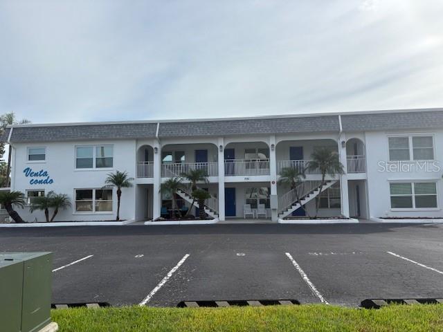 Condominium em ST PETE BEACH, FL - Daniel Dourado