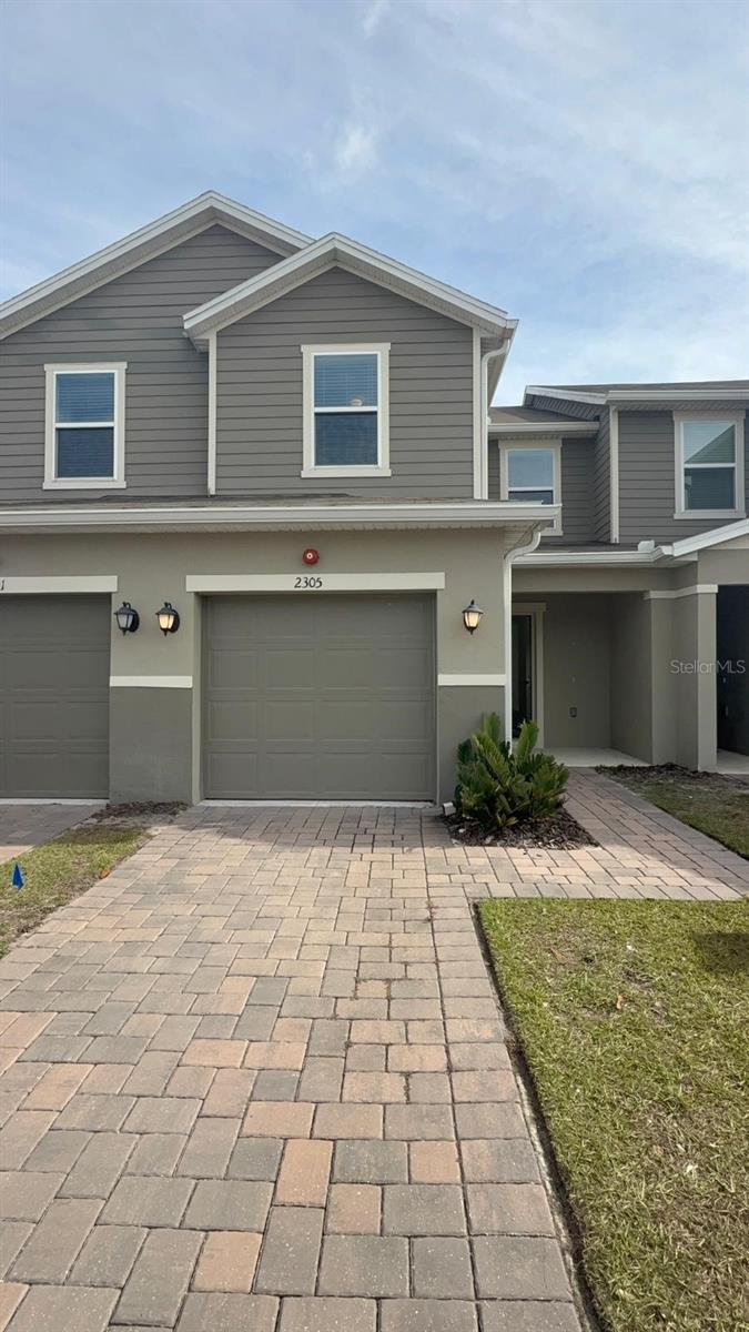 Townhouse in SANFORD, FL - Daniel Dourado