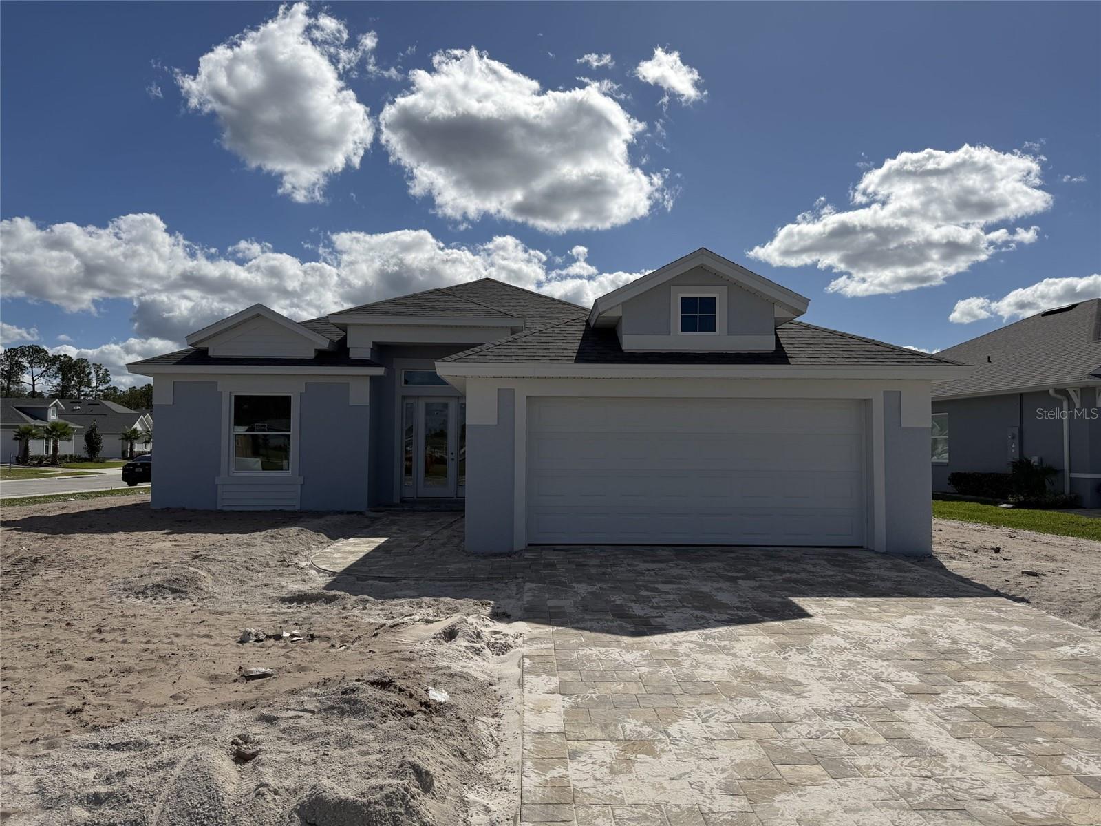 Single Family Residence in DELAND, FL - Daniel Dourado