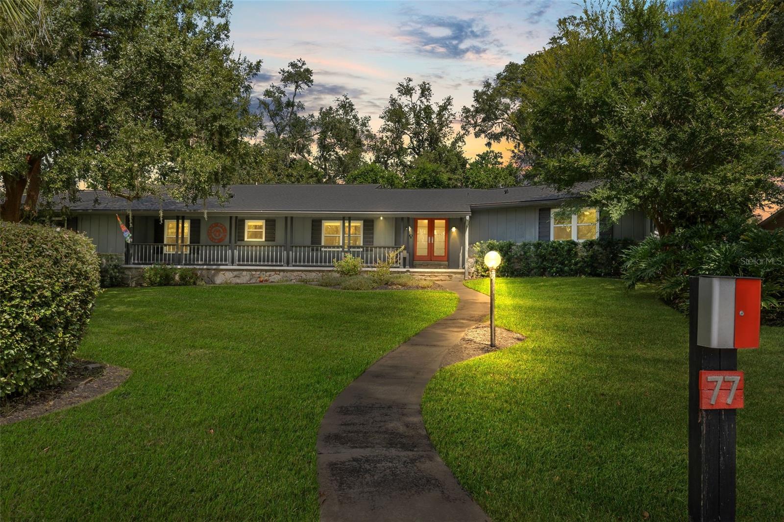 Single Family Residence em ORMOND BEACH, FL - Daniel Dourado