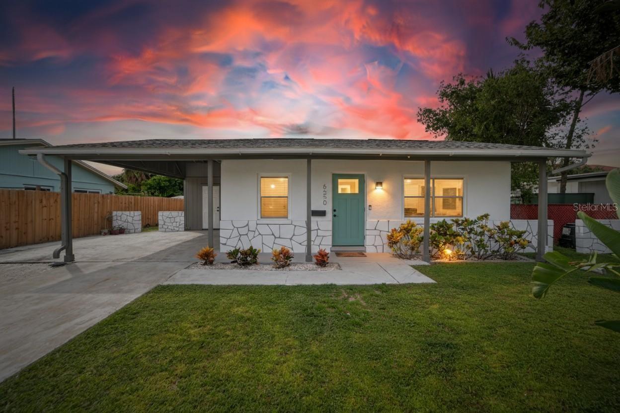 Single Family Residence em TAMPA, FL - Daniel Dourado