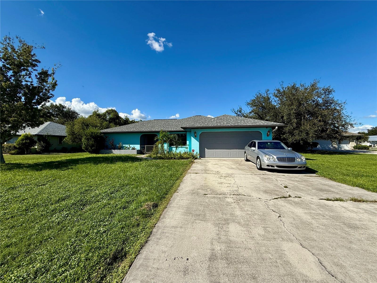Single Family Residence em PUNTA GORDA, FL - Daniel Dourado