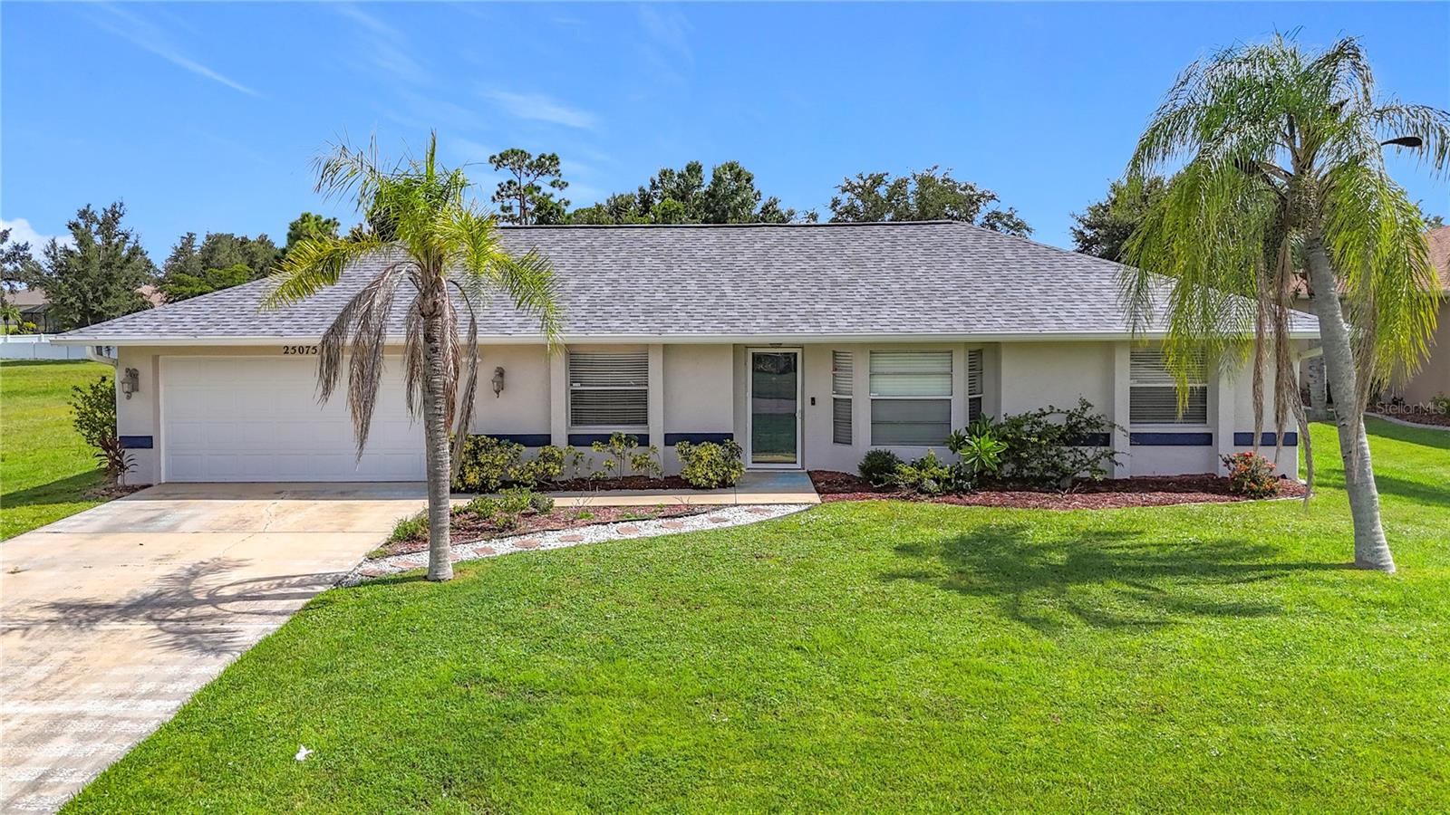 Single Family Residence em PUNTA GORDA, FL - Daniel Dourado