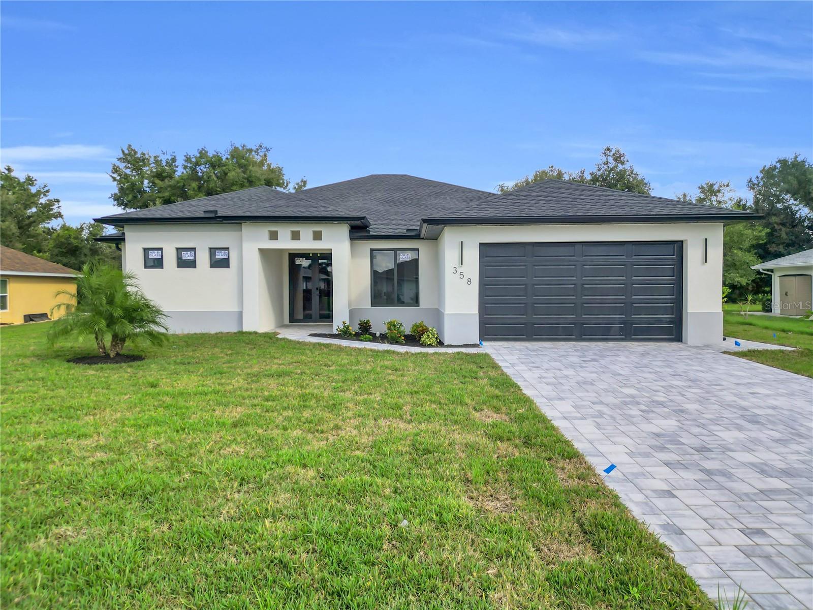 Single Family Residence em PUNTA GORDA, FL - Daniel Dourado