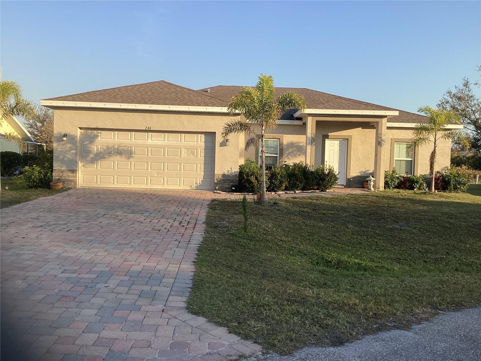 Single Family Residence em PUNTA GORDA, FL - Daniel Dourado