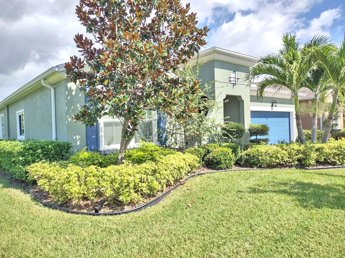 Single Family Residence in APOLLO BEACH, FL - Daniel Dourado