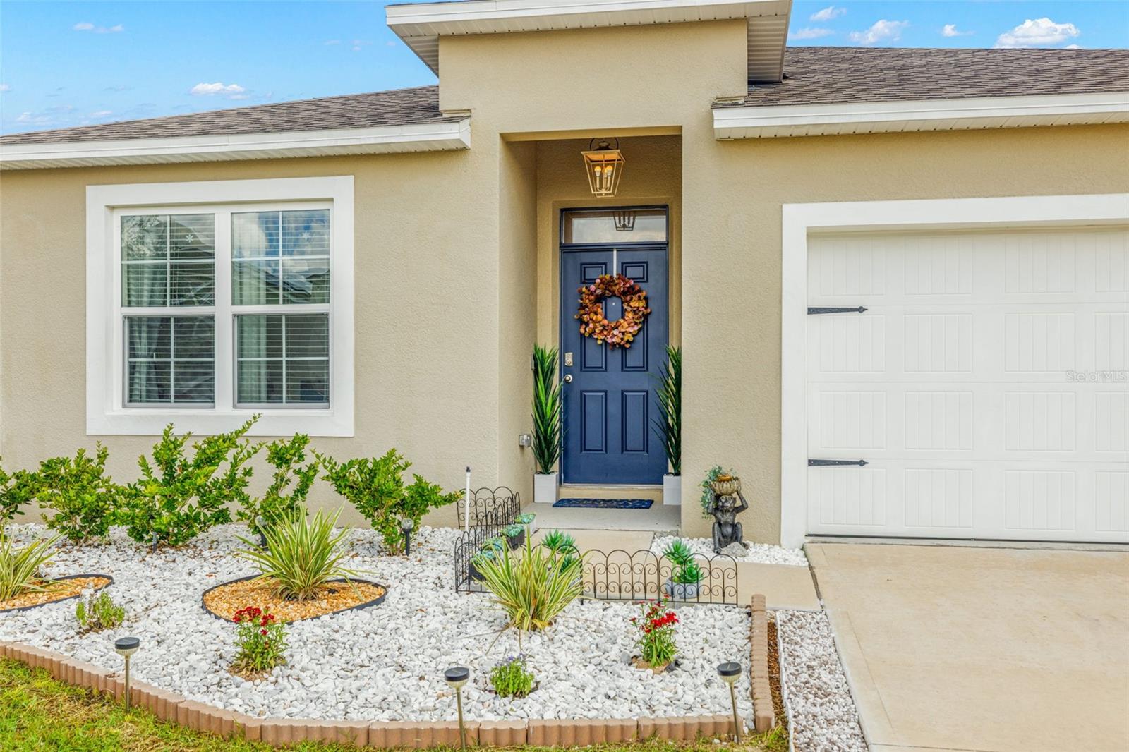 Single Family Residence in HAINES CITY, FL - Daniel Dourado