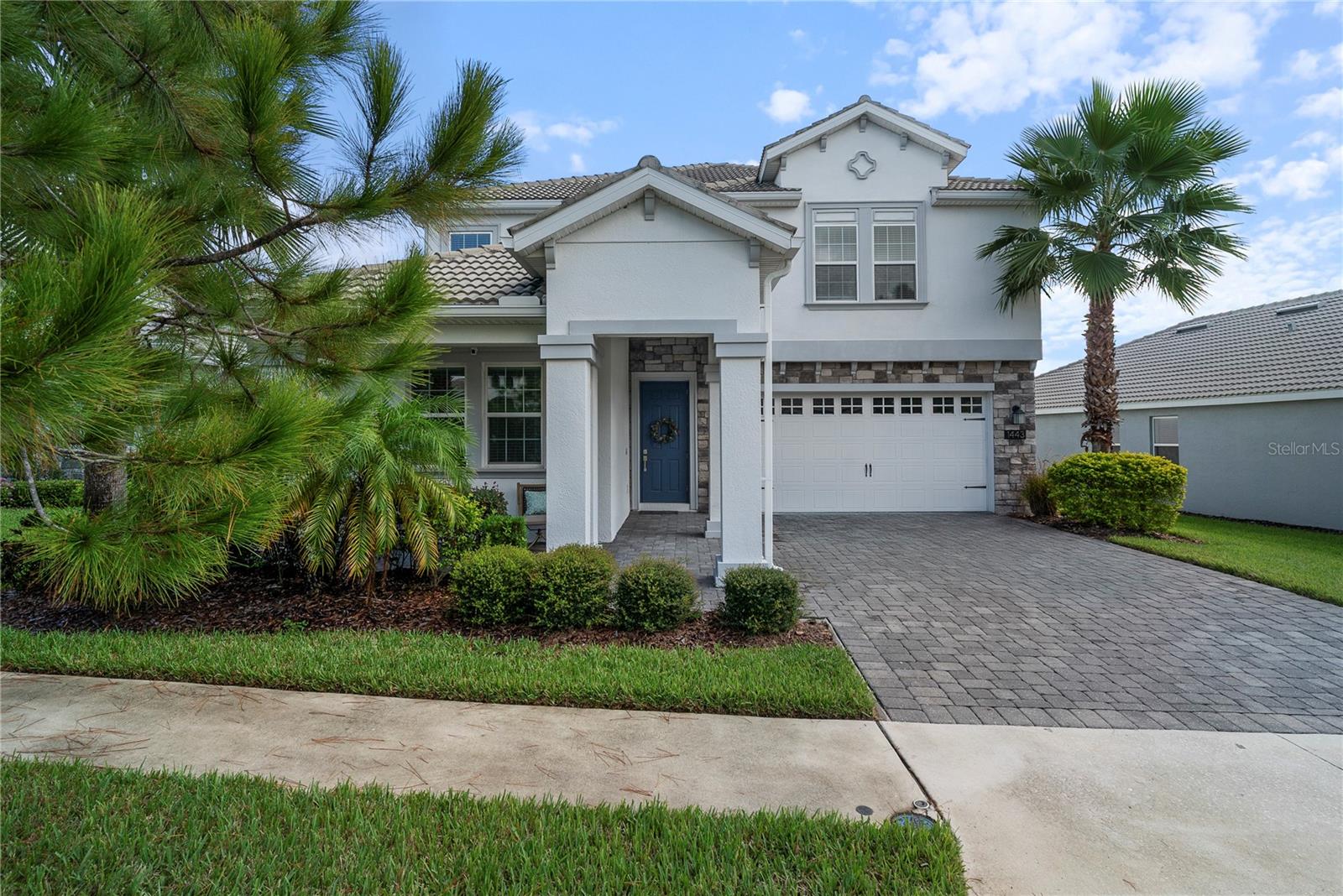 Single Family Residence em DAVENPORT, FL - Daniel Dourado