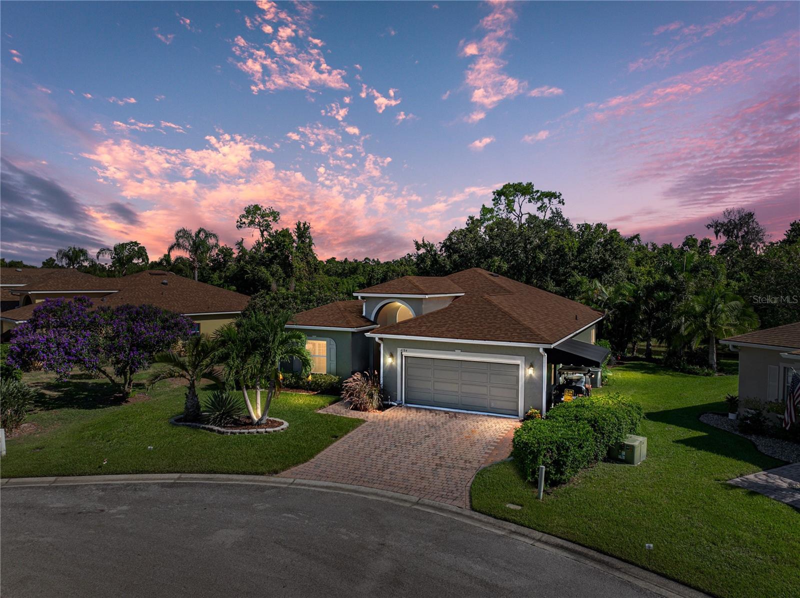 Single Family Residence in LAKE WALES, FL - Daniel Dourado