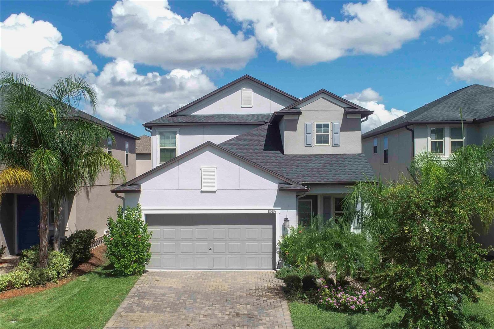 Single Family Residence in NEW PORT RICHEY, FL - Daniel Dourado