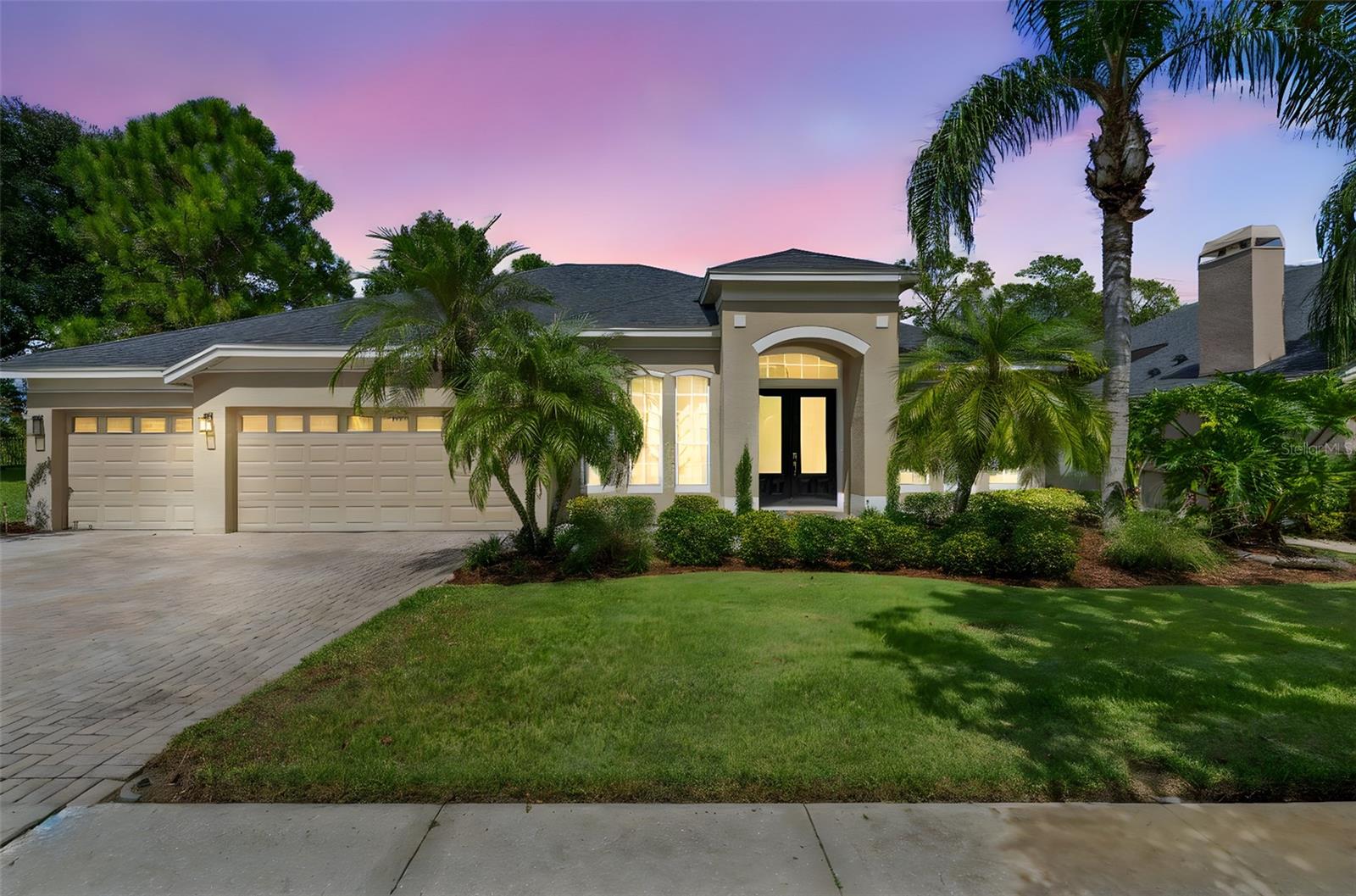 Single Family Residence em WINTER GARDEN, FL - Daniel Dourado