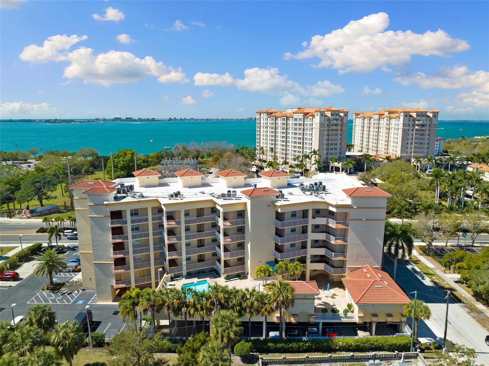Condominium in SARASOTA, FL - Daniel Dourado