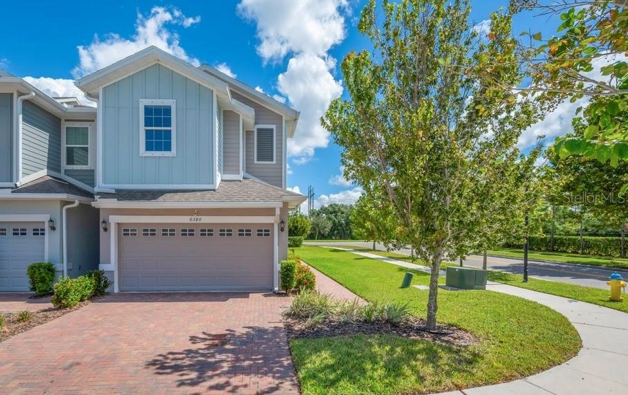 Townhouse in APOLLO BEACH, FL - Daniel Dourado